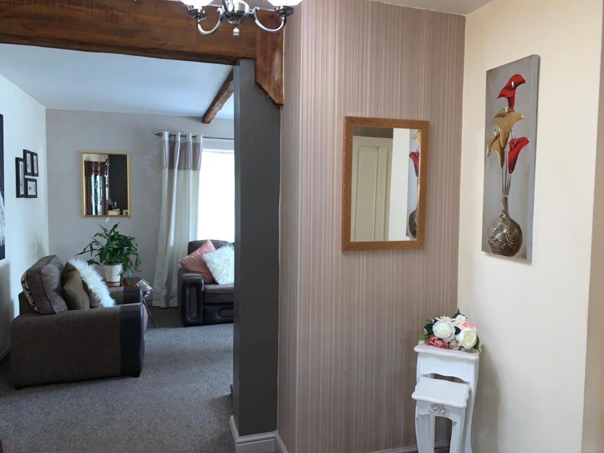 Dimple Well Lodge Hotel Wakefield Eksteriør bilde